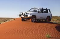 Nissan Patrol Simpson – przez pustynię, na pustynię